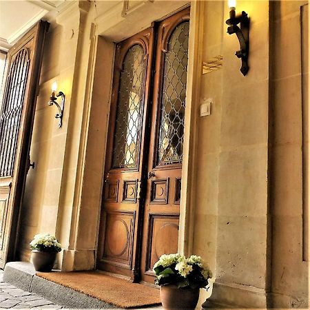 Les Chambres De L'Abbaye Caen Esterno foto